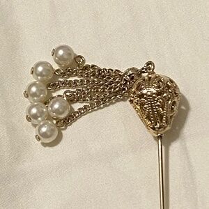 *Price Drop* Vintage Hat Pin